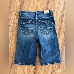BKE Parker Bermuda Medium Dark Wash Jeans Shorts Womens Size 29